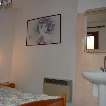 T2 Avec Balcon Et Parking A Font-romeu - Fr-1-580-12 Font-Romeu-Odeillo-Via