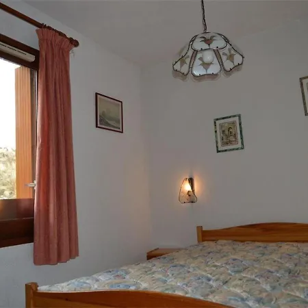 Daire T2 Avec Parking A Font-romeu - Fr-1-580-12 *